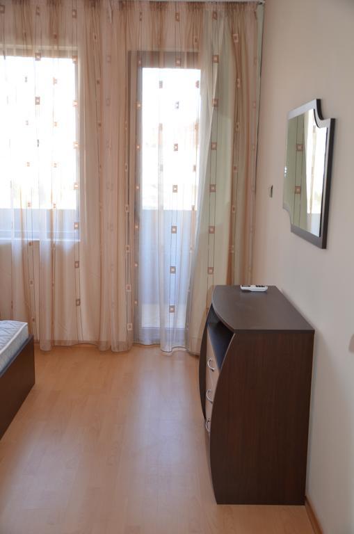 Apartments In Complex Chateau Nessebar Sveti Vlas Ngoại thất bức ảnh