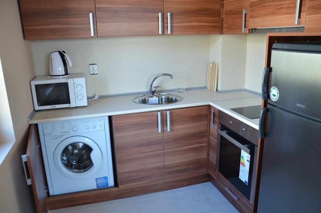 Apartments In Complex Chateau Nessebar Sveti Vlas Ngoại thất bức ảnh