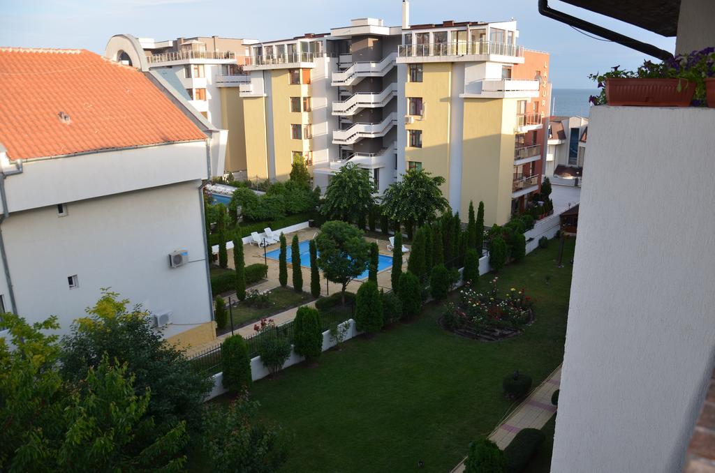 Apartments In Complex Chateau Nessebar Sveti Vlas Ngoại thất bức ảnh