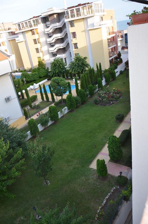Apartments In Complex Chateau Nessebar Sveti Vlas Ngoại thất bức ảnh