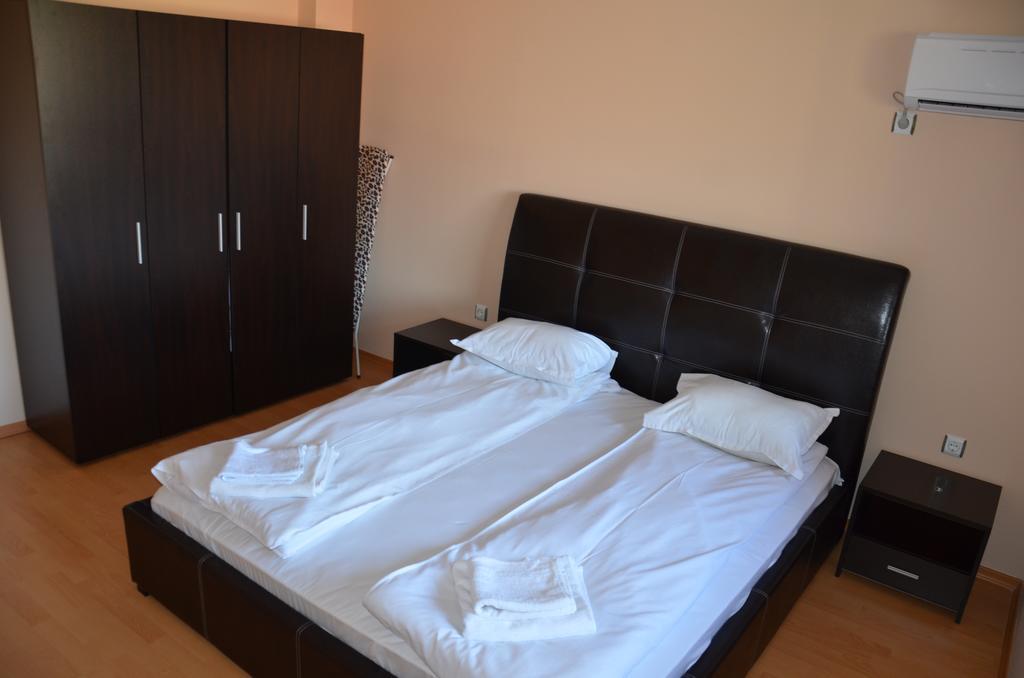 Apartments In Complex Chateau Nessebar Sveti Vlas Ngoại thất bức ảnh