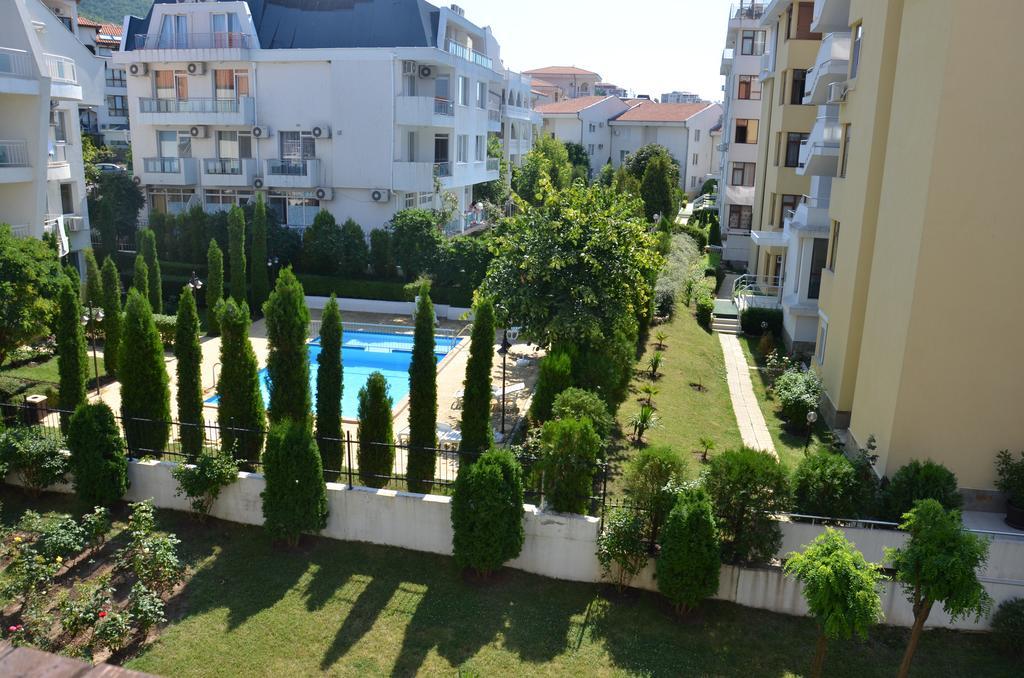 Apartments In Complex Chateau Nessebar Sveti Vlas Ngoại thất bức ảnh
