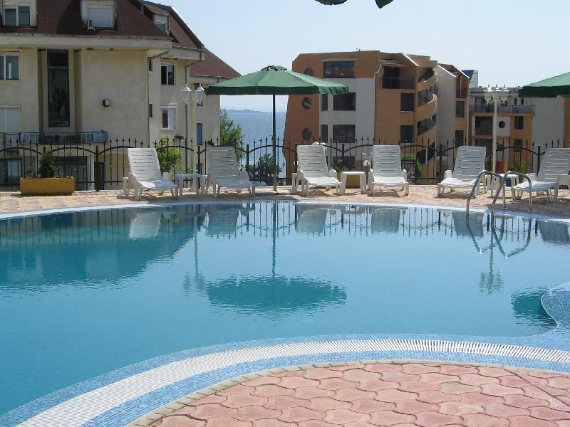 Apartments In Complex Chateau Nessebar Sveti Vlas Ngoại thất bức ảnh
